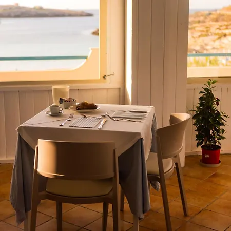 Hotel Baia Turchese 4*
